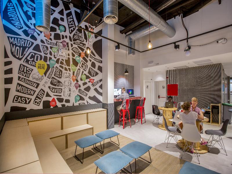 Mola! Hostel & Suites - Restoran