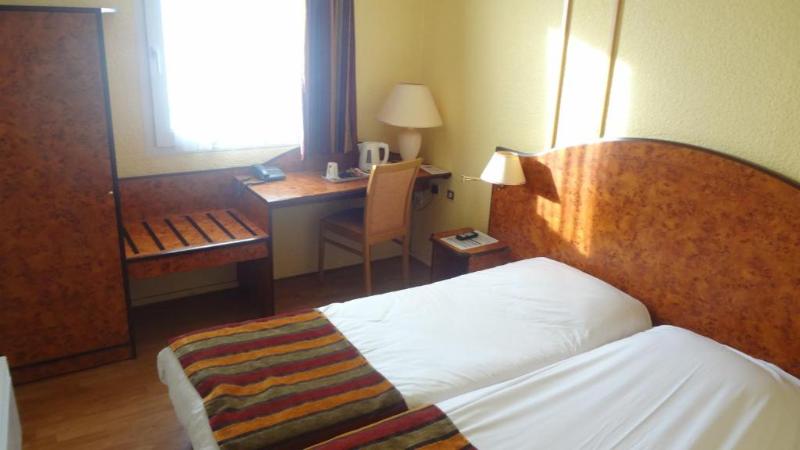 Logis Hotel Cottage - Oda
