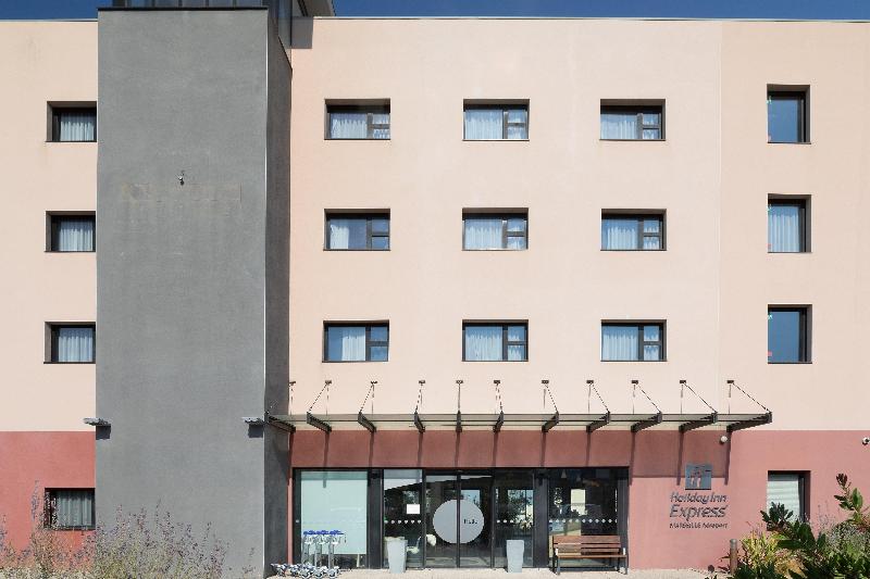 Holiday Inn Express Marseille Airport - Genel