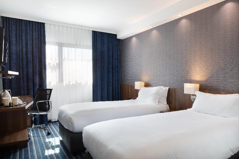 Holiday Inn Express Marseille Airport - Oda