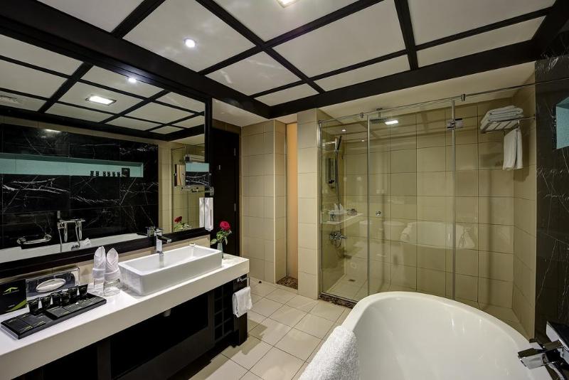 Raintree Rolla Hotel - Oda