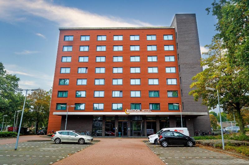 Bastion Hotel Tilburg - Genel