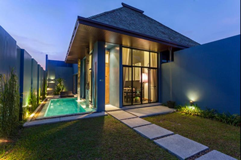 Wings Phuket Villa by Two Villas HOLIDAY - Genel