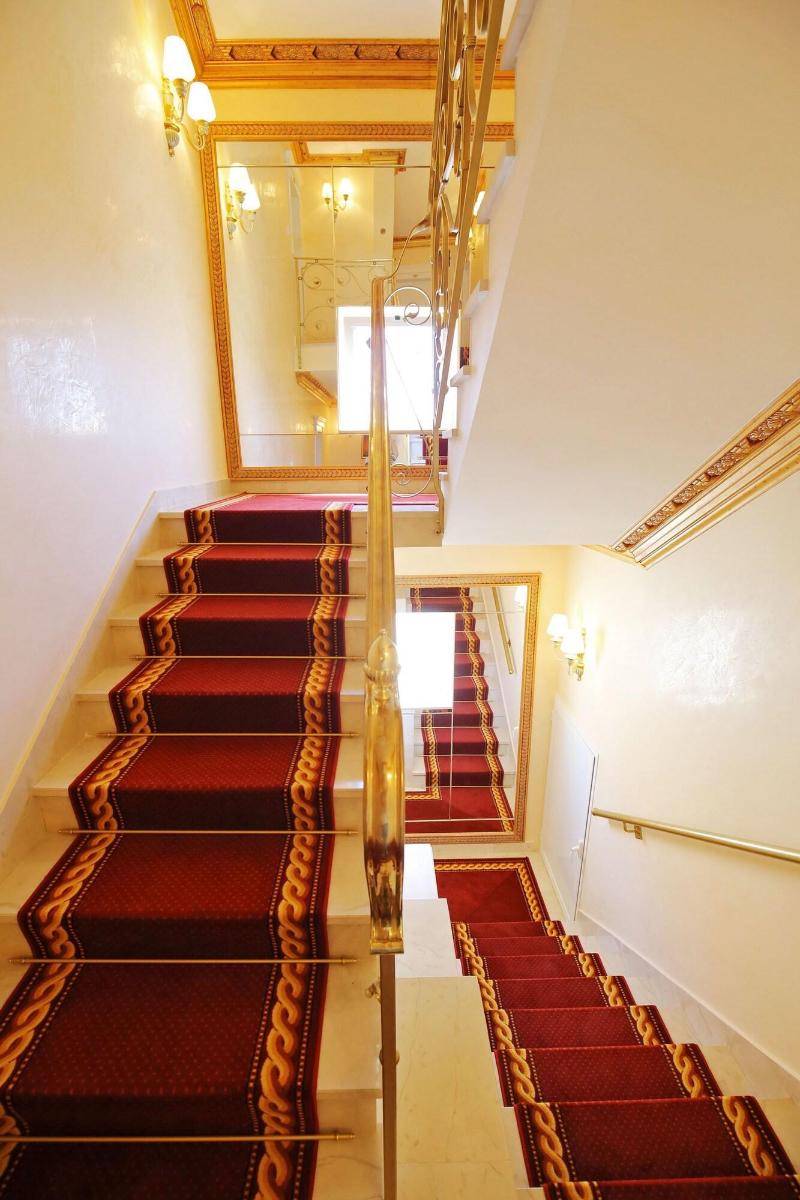 Villa Triana - Lobi