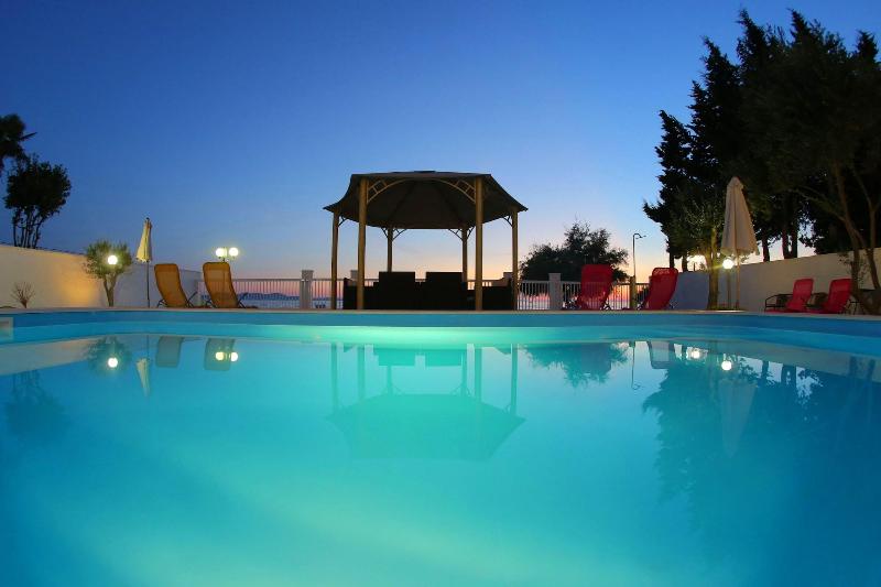 Villa Triana - Aktivite