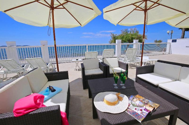 Villa Triana - Teras