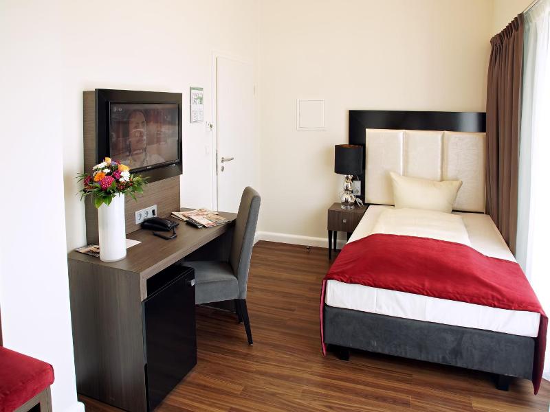Milbor Hotel Bad Soden - Oda
