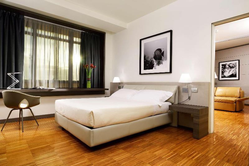UNA HOTELS San Vitale Bologna - Oda