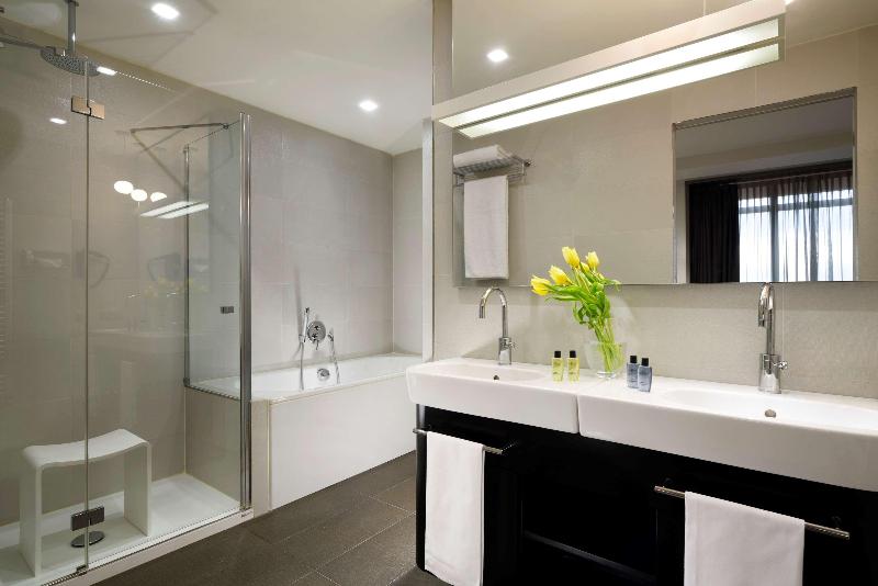 UNA HOTELS San Vitale Bologna - Oda
