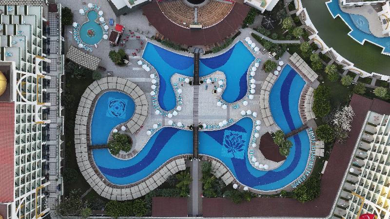 Alan Xafira Deluxe Resort & Spa - Havuz
