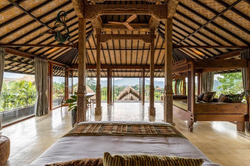 Samanvaya Bali - Oda