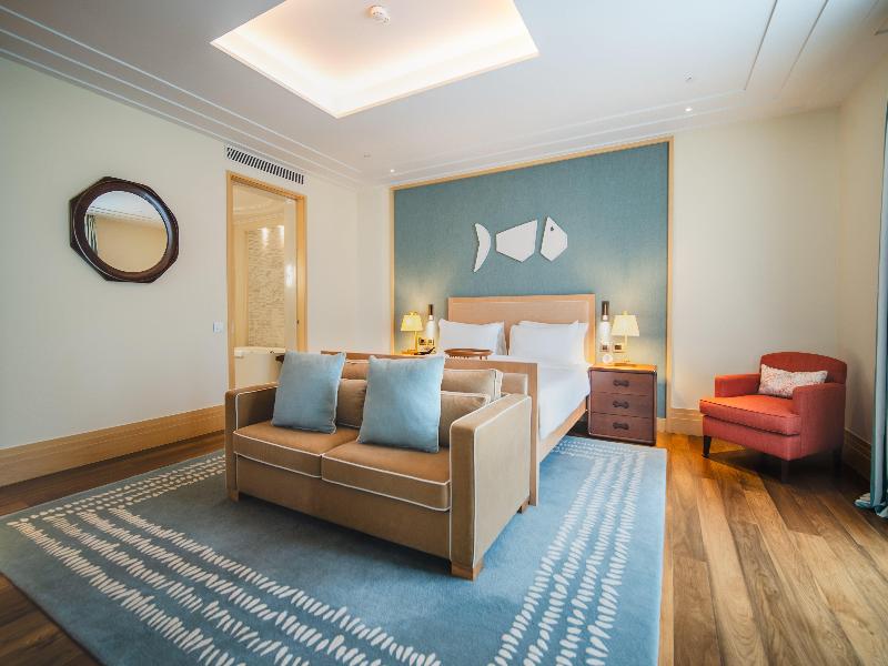 Regent Porto Montenegro Hotel - Oda