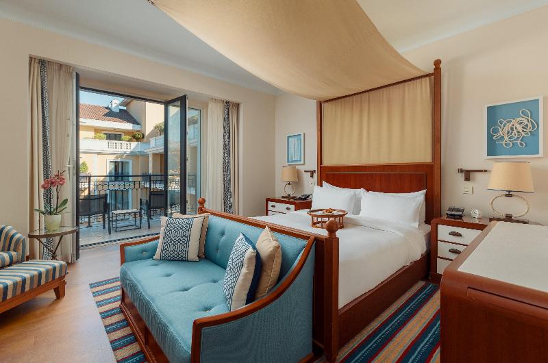 Regent Porto Montenegro Hotel - Oda