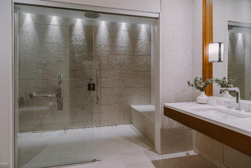 Regent Porto Montenegro Hotel - Oda