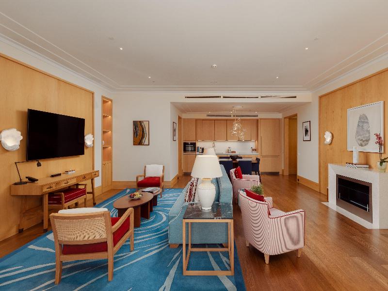 Regent Porto Montenegro Hotel - Oda
