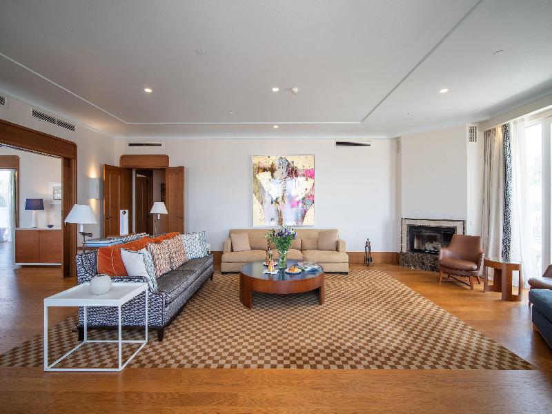Regent Porto Montenegro Hotel - Oda