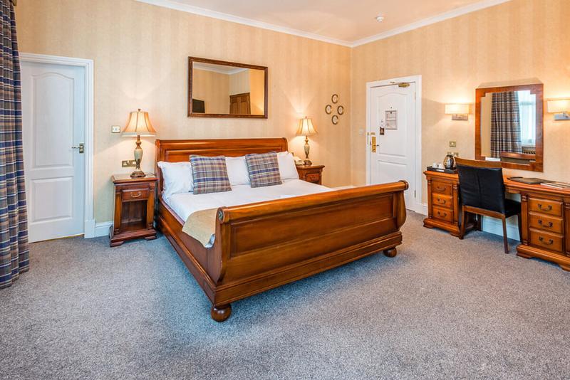 Aberdeen Douglas Hotel - Oda