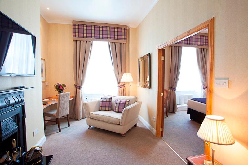 Aberdeen Douglas Hotel - Oda
