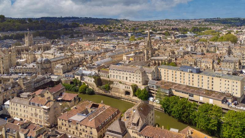 DoubleTree by Hilton Bath - Genel