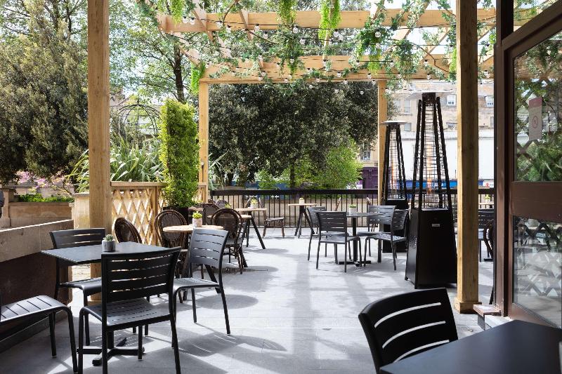 DoubleTree by Hilton Bath - Genel