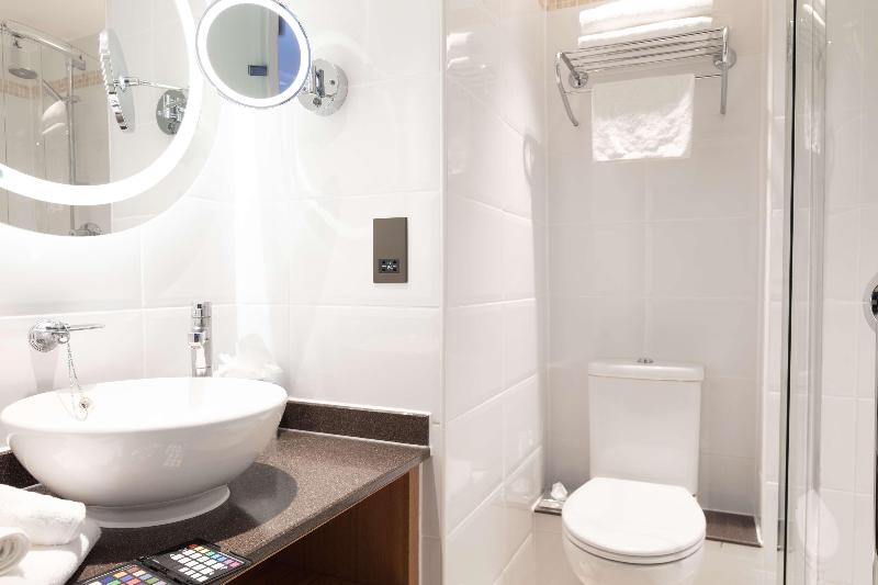 DoubleTree by Hilton Bath - Oda