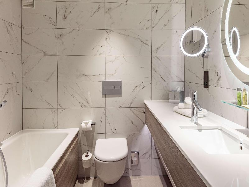 DoubleTree by Hilton Bath - Oda