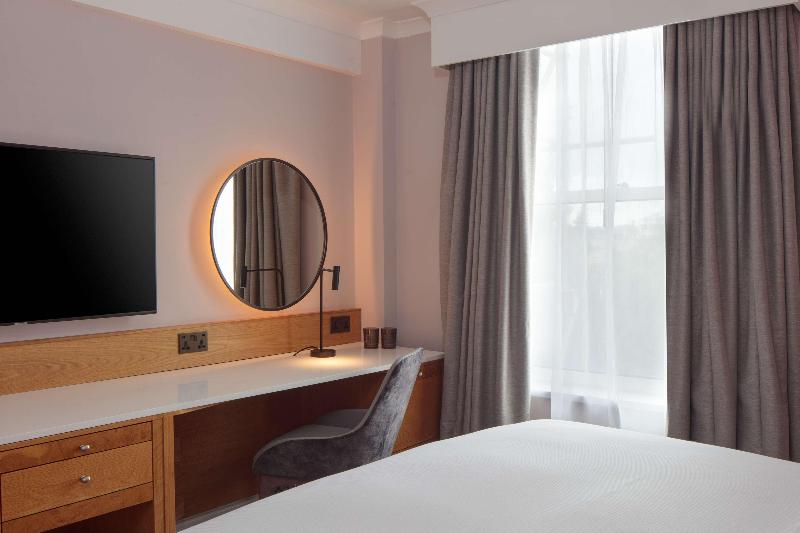 DoubleTree by Hilton Bath - Oda