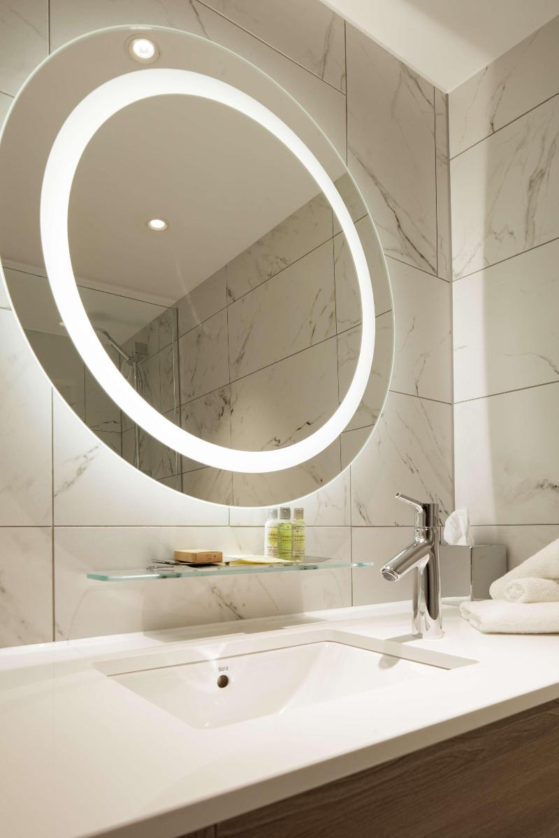 DoubleTree by Hilton Bath - Oda