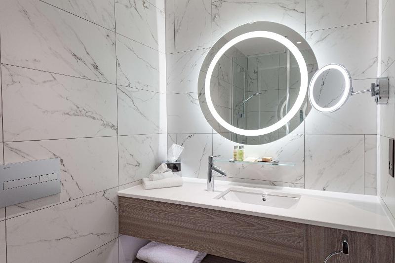 DoubleTree by Hilton Bath - Oda