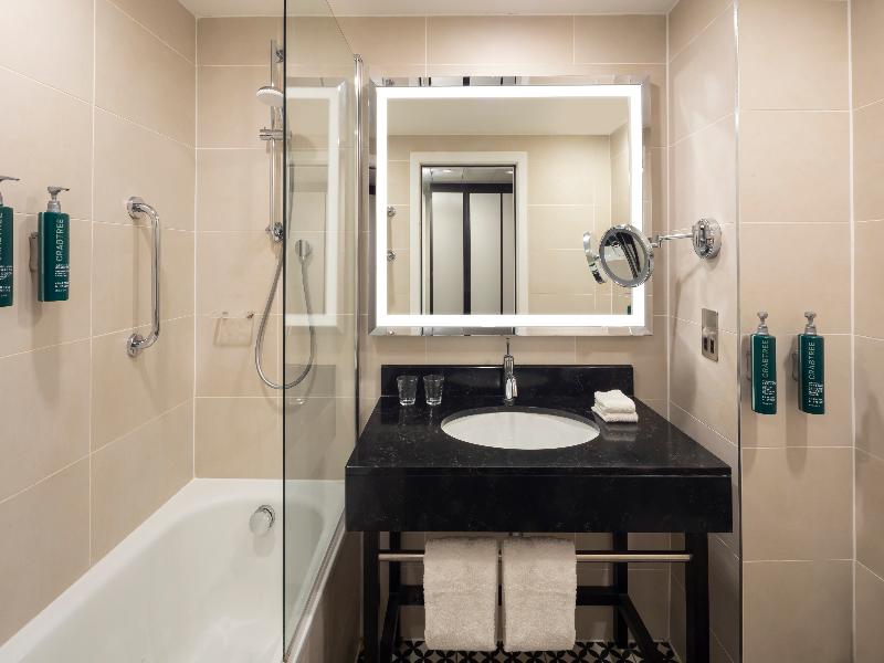 DoubleTree by Hilton Hotel & Spa Chester - Oda