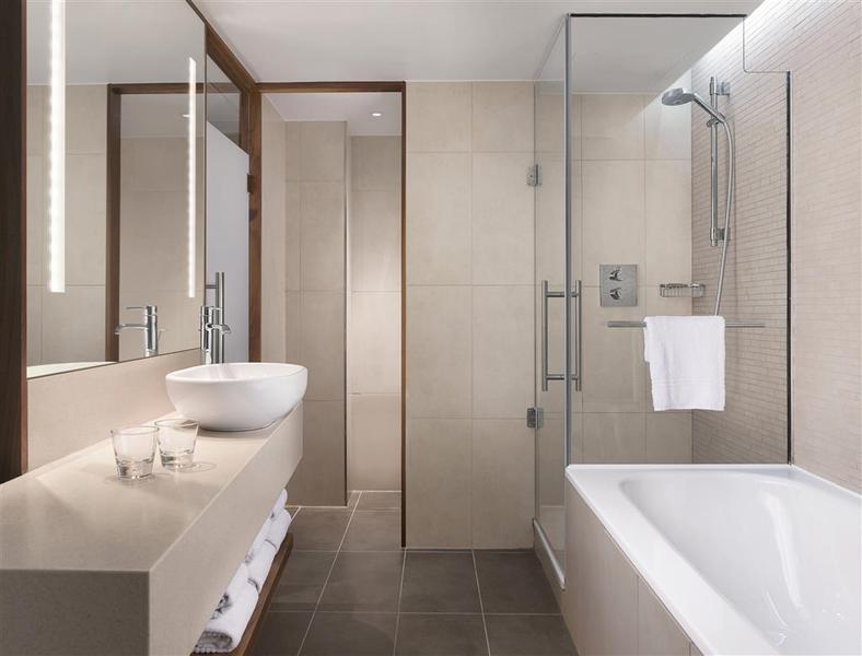Sheraton Grand Hotel & Spa Edinburgh - Genel
