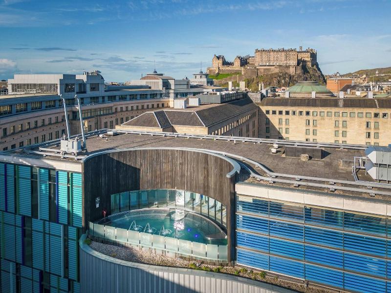 Sheraton Grand Hotel & Spa Edinburgh - Oda