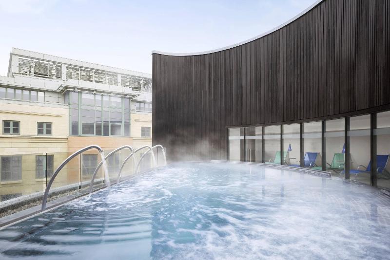 Sheraton Grand Hotel & Spa Edinburgh - Oda