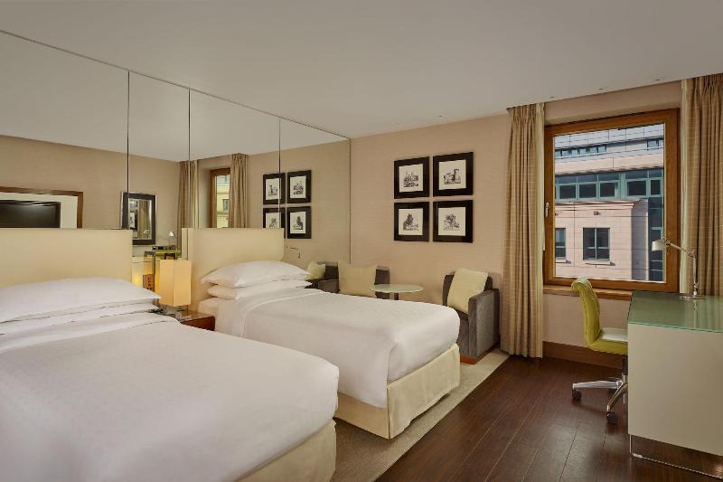 Sheraton Grand Hotel & Spa Edinburgh - Oda
