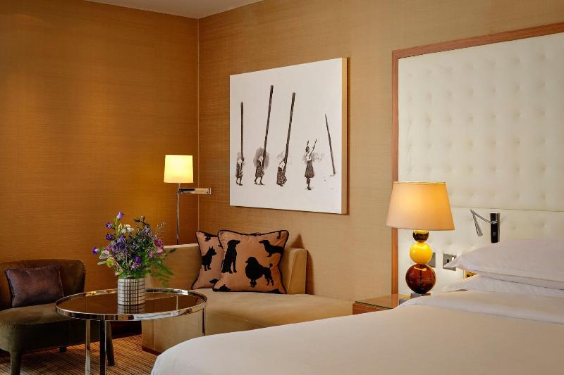 Sheraton Grand Hotel & Spa Edinburgh - Oda