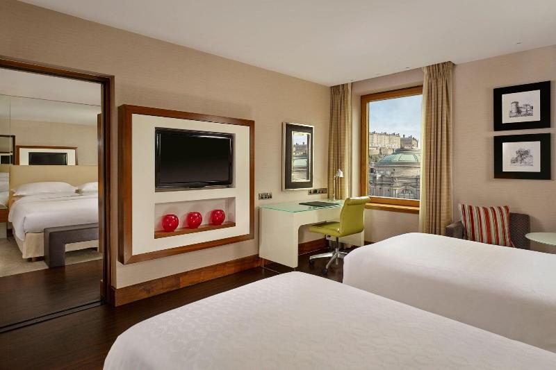 Sheraton Grand Hotel & Spa Edinburgh - Oda