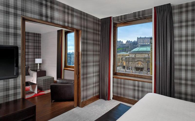 Sheraton Grand Hotel & Spa Edinburgh - Oda