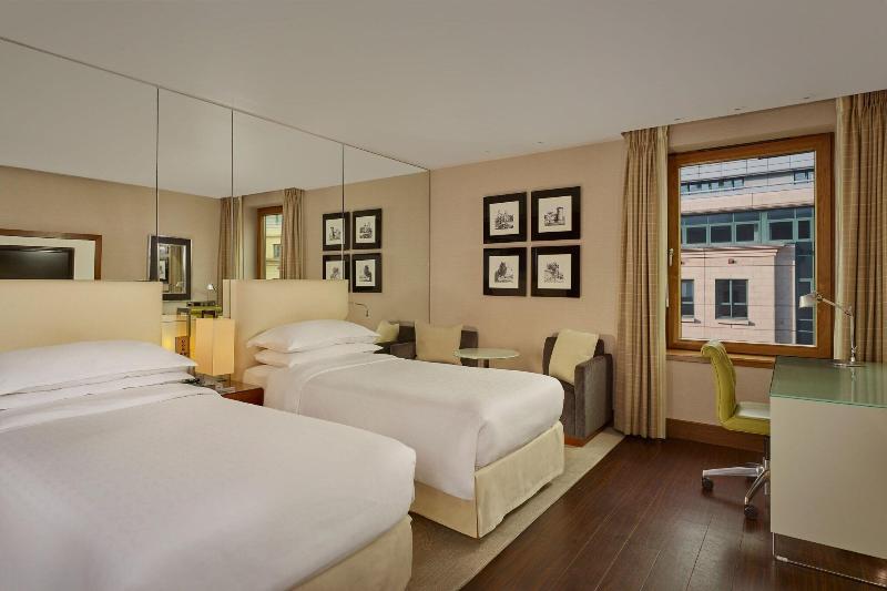 Sheraton Grand Hotel & Spa Edinburgh - Oda