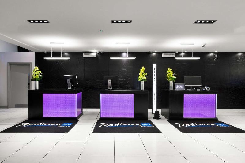 Radisson Blu Hotel, Edinburgh City Centre - Lobi