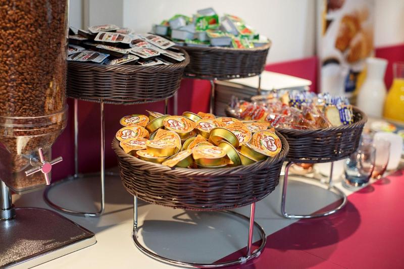 B&B HOTEL Romilly-sur-Seine - Restoran
