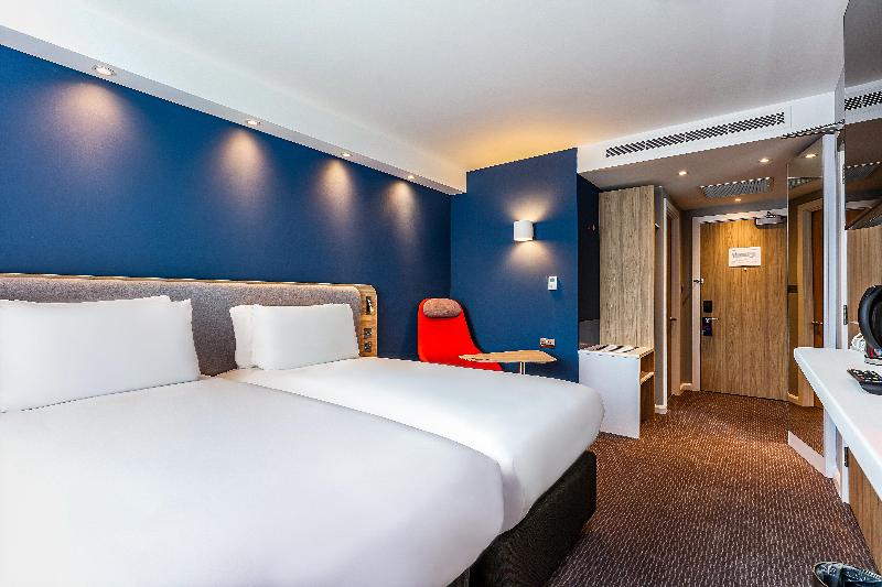 Holiday Inn Express Edinburgh - City West - Oda