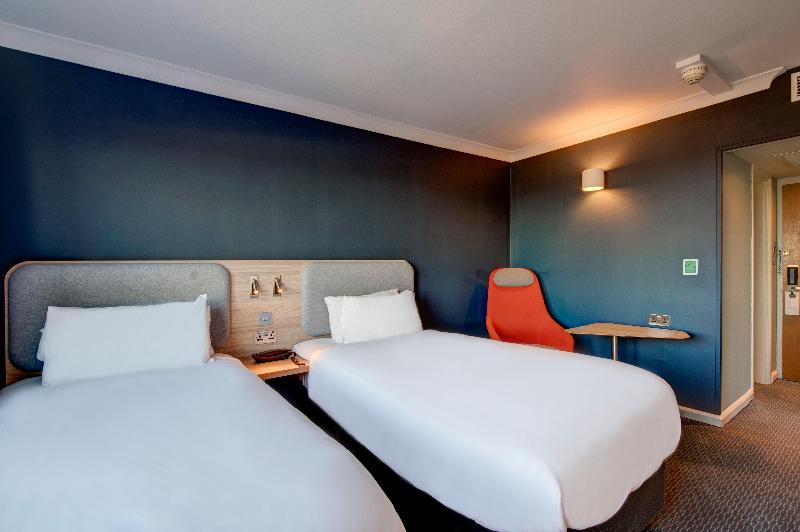 Holiday Inn Express Edinburgh - City West - Oda