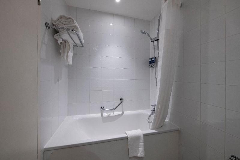 Holiday Inn Express Edinburgh - City West - Oda