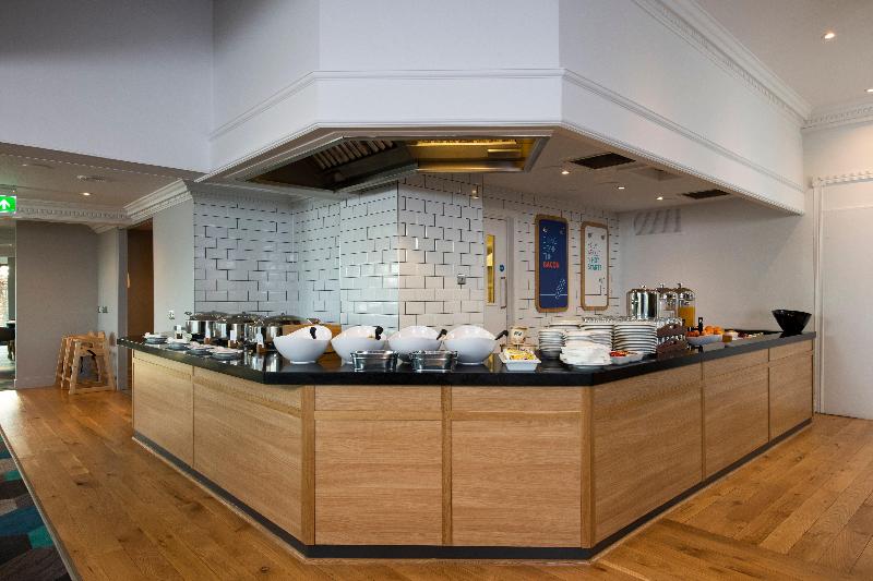 Holiday Inn Express Edinburgh - City West - Restoran