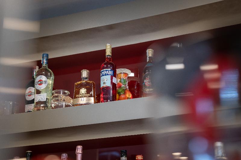 Phoenicia Comfort - Bar