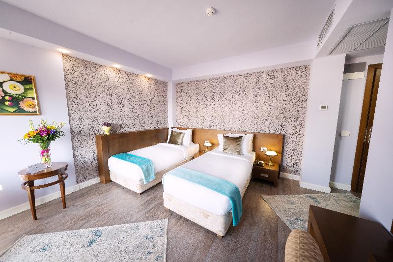 Phoenicia Comfort - Oda