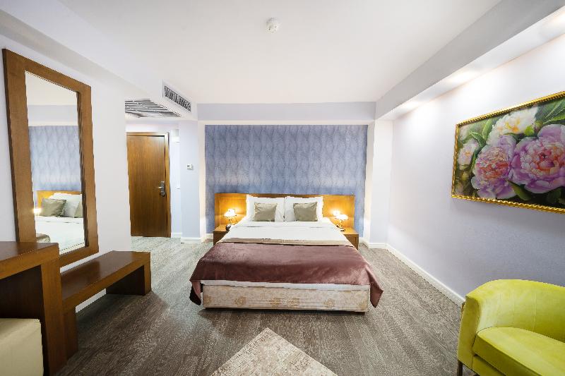 Phoenicia Comfort - Oda