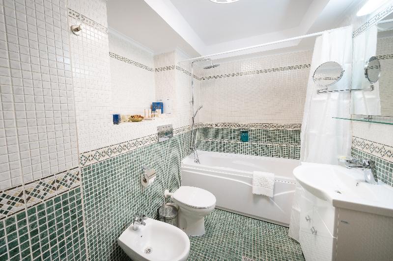 Phoenicia Comfort - Oda