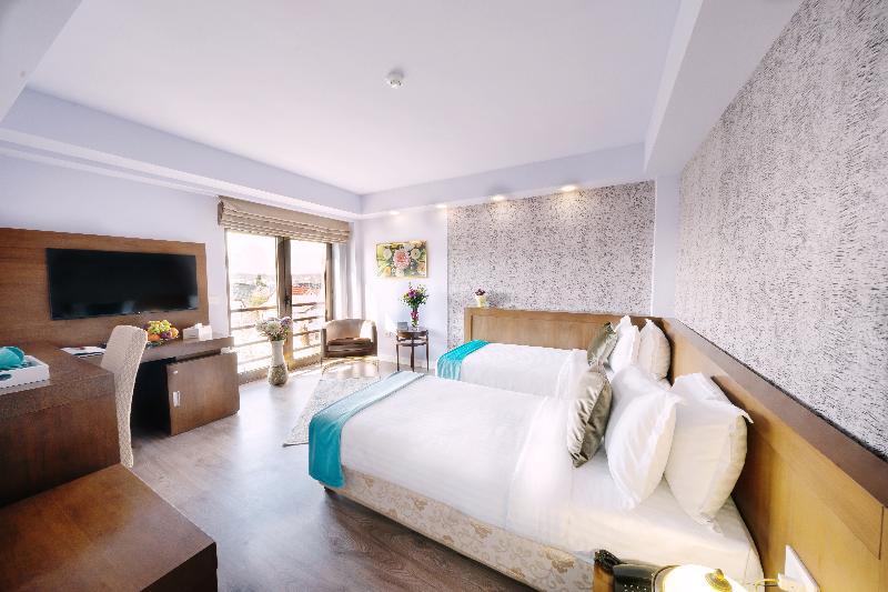 Phoenicia Comfort - Oda