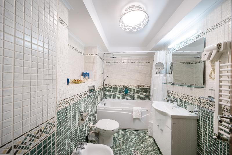 Phoenicia Comfort - Oda